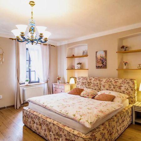 Rustic House v Lužických horách Apartamento Jiřetín pod Jedlovou Exterior foto