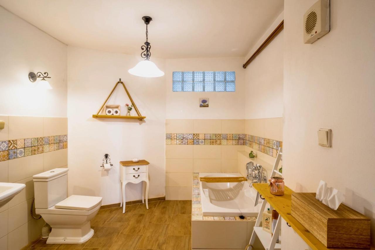 Rustic House v Lužických horách Apartamento Jiřetín pod Jedlovou Exterior foto